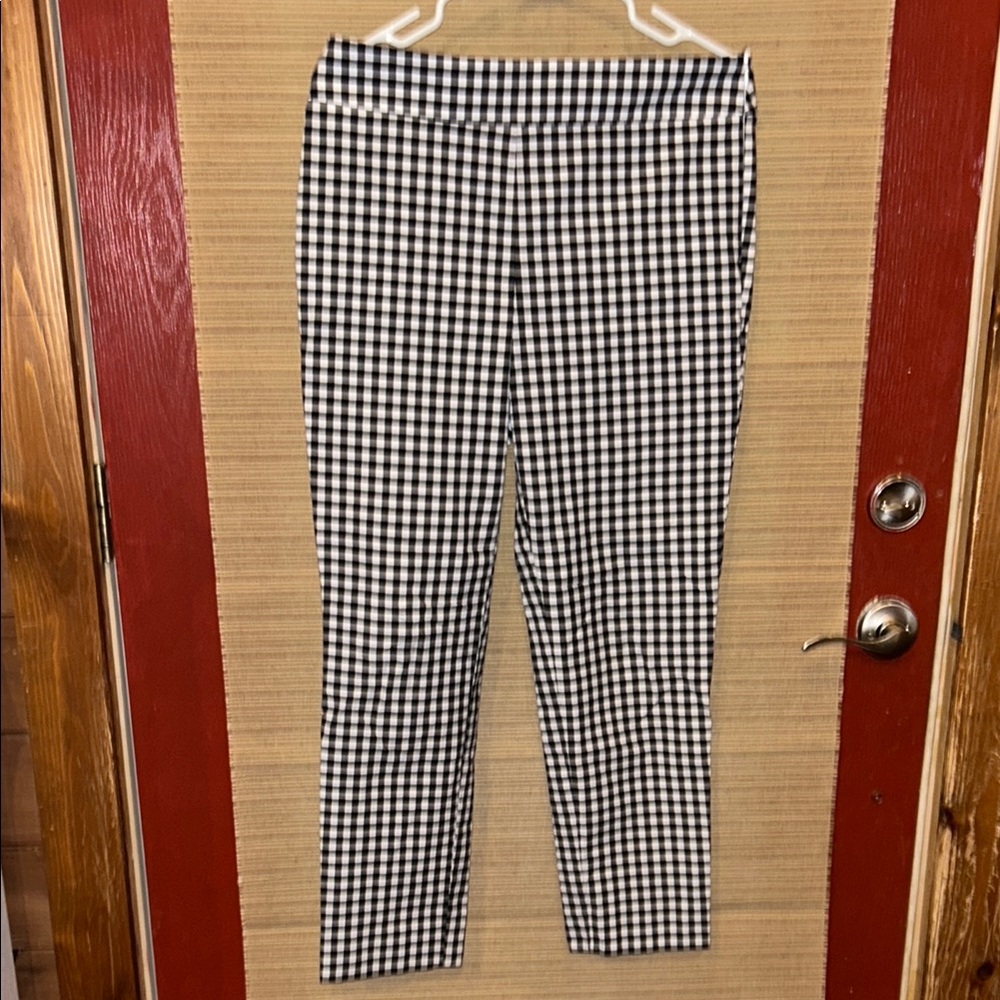 Talbots Black and White Dress Pants Slim Fit Gingham